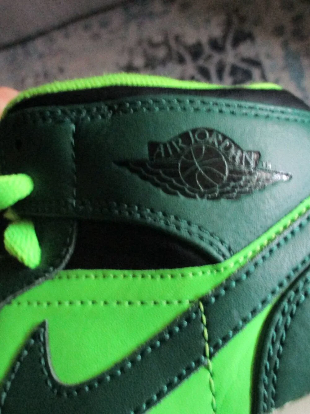 Nike Air Jordan 1 Retro Electric Green Sneakers  4.5 youth